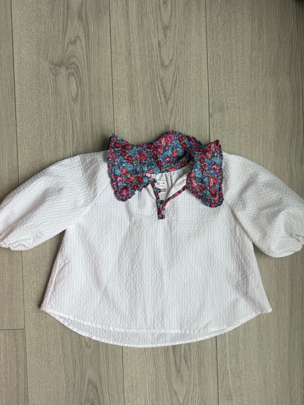 Zara White Blouse with Floral Peter Pan Collar